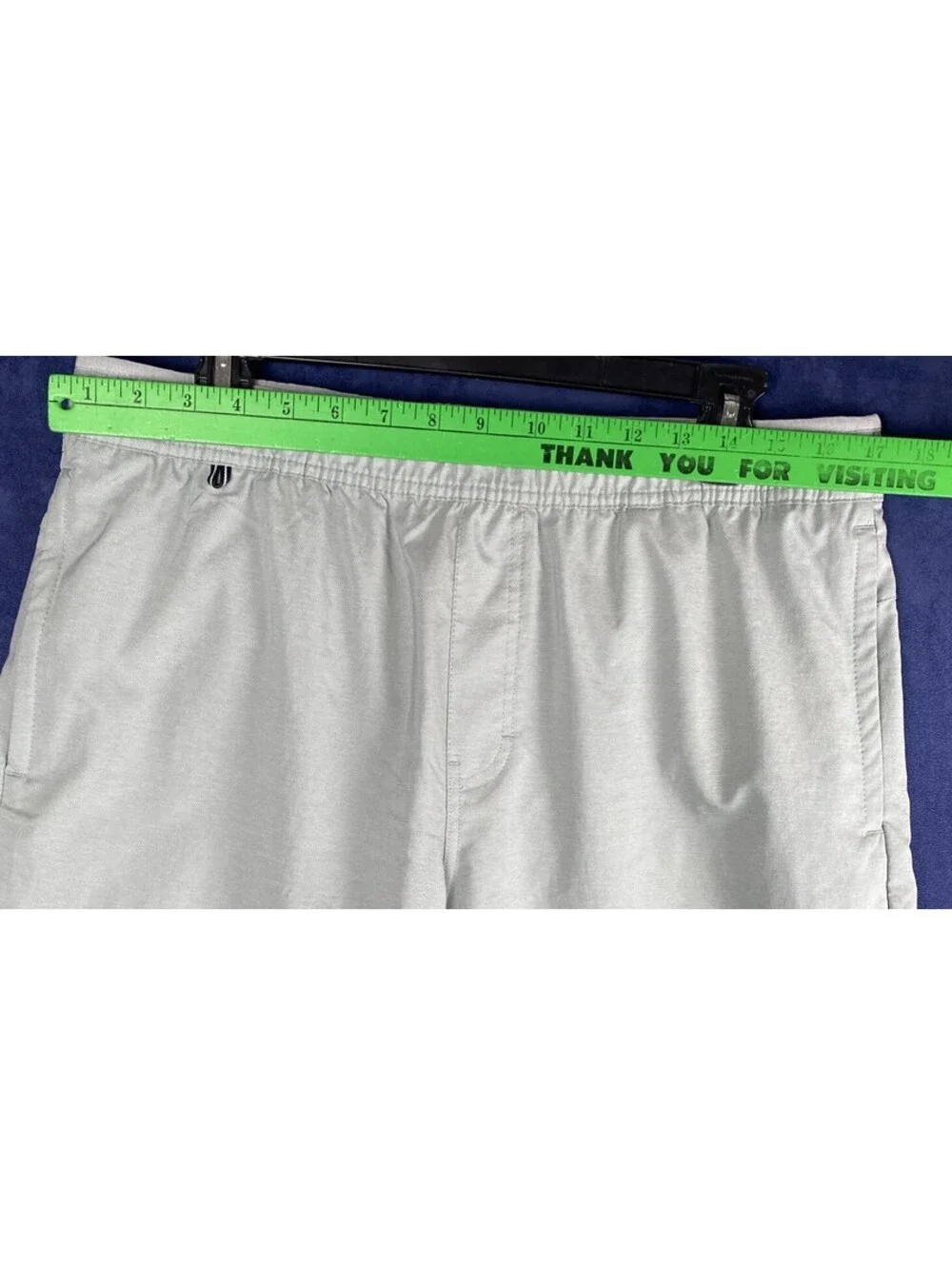 Voyager Mens Performance Shorts L Pull On Elastic Waist Zip Pockets mint green